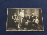 Carte postala / Fotografie de familie / nunta / mireasa perioada interbelica Foto N. Buzdugan si Fiul - Bucuresti !