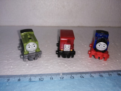 bnk jc Thomas &amp;amp; friends - Minis - lot 3 figurine foto