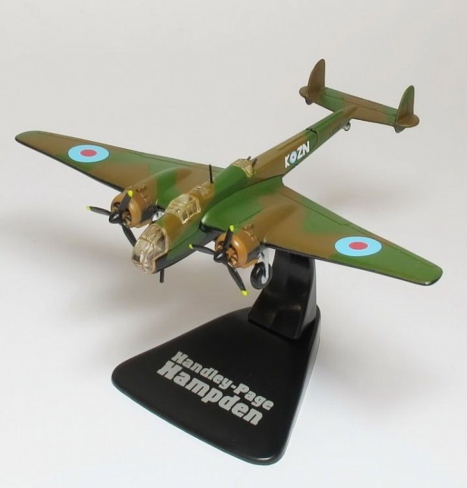 Macheta avion Handley Page Hampden MK1 UK RAF 1940 WWII - Atlas 1/144 WW2