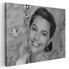Tablou Cyd Charisse actrita alb negru 1549 Tablou canvas pe panza CU RAMA 20x30 cm