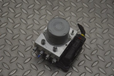 Pompa ABS TESLA MODEL Y 2022 OEM: 1044745-00-B 24481542 foto
