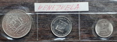 SET 3 MONEDE VENEZUELA - 25 CENTIMOS, 50 CENTIMOS SI 1 BOLIVARES 1990, AUNC/UNC foto