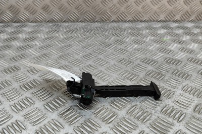 Limitator ușă dreapta față TESLA MODEL Y 2022 OEM: 1500682-00-B 23786518 foto