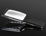 Lupa de citire cu lumina LED si marire de 3x