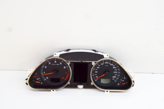 Ceas de bord AUDI A6 4F2, C6 2005 OEM: 5550007301,4F0920901F,4F0910900C 18315711