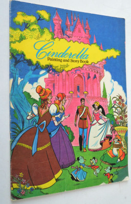 Carte veche de colorat - Cinderella - Painting ans Story Book foto