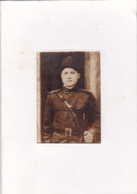 AMS @ - FOTO ORIGINALĂ SOLDAT DIN REGIMENTUL 8 &amp;bdquo;V&amp;Acirc;NĂTORII DE MUNTE&amp;rdquo; CERNĂUȚI foto
