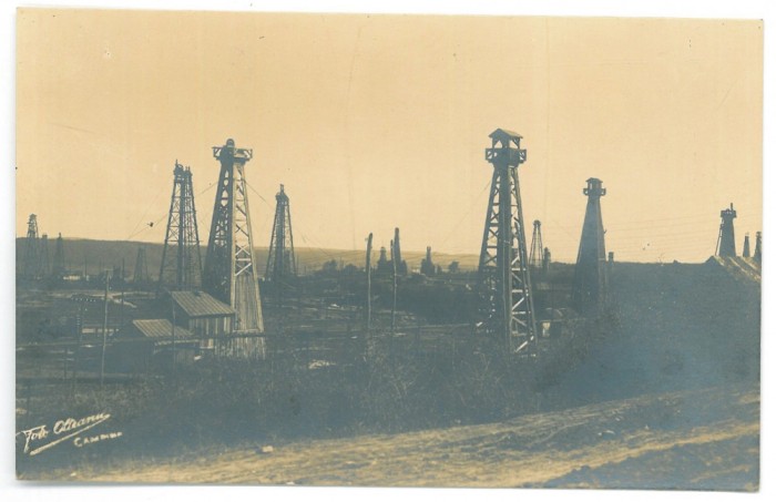 4553 - CAMPINA, Prahova, Oil wells, Romania - old postcard - unused