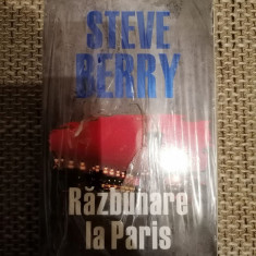 RAZBUNARE LA PARIS - Steve Berry