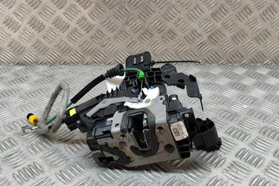&amp;Icirc;ncuietoare ușă dreapta față MERCEDES-BENZ C T-Model S205 2019 OEM: A0997309200,A2220064099 23087406 foto