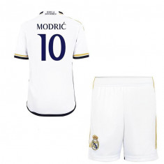 Real Madrid set de copii replica 23/24 home Modric - 10 let