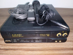 Video player VHS AKAI karaoke ,microfon si telecomanda originale. foto