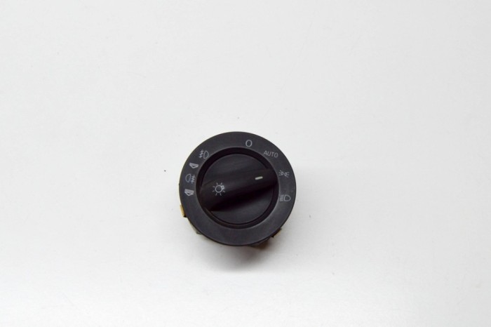 Modul de control comutator faruri AUDI A6 Avant 4F5, C6 2007 17147321