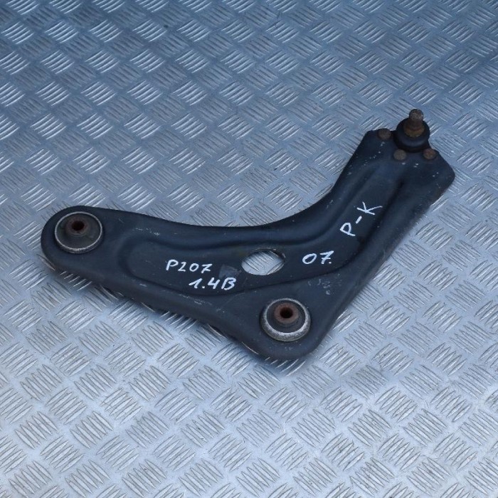 Braț inferior st&acirc;nga față PEUGEOT 207 WA_, WC_ 2007 OEM: A46 2289953