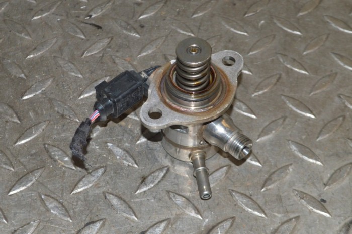 Pompa de combustibil SEAT LEON KL1 2020 OEM: 05e127027d 13965694