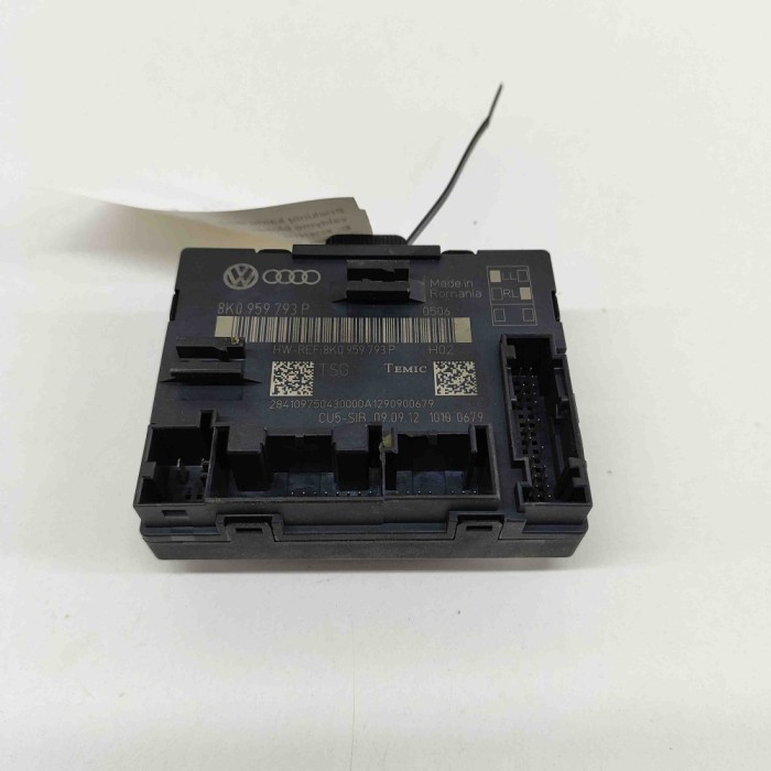 Modul de control ușă st&acirc;nga față AUDI Q5 8R 2013 OEM: 8K0959793P 23874119