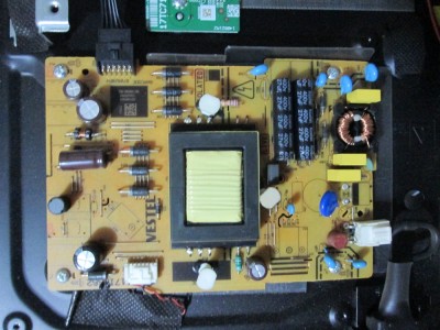sursa alimentare 17IPS62 perfect functionala recuperata dintr-un tv led Horizon 32HL6330F/B foto