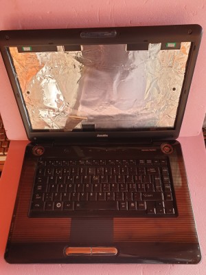 laptop incomplet TOSHIBA Satellite A350D-20M - pentru piese - foto