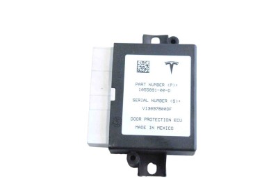 Modul de control ușă st&amp;acirc;nga spate TESLA MODEL X 2020 OEM: 1055891-00-D 24821042 foto