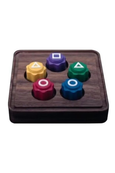 Gonggi, joc de societate Squid Game cu 5 piese și tablă incluse