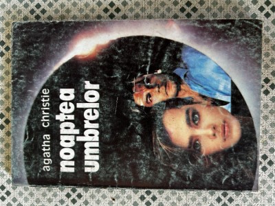 Agatha Christie - Noaptea umbrelor foto
