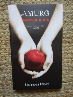 AMURG de STEPHENIE MEYER foto