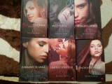 ACADEMIA VAMPIRILOR-RICHELLE MEAD (6 VOL) EDITIE CARTONATA