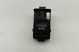 Buton geam ușă st&acirc;nga spate TOYOTA LAND CRUISER _J15_ 2019 OEM: 84810-30220 30336084