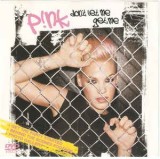 DVD P!NK &lrm;&ndash; Don&#039;t Let Me Get Me, original, Rock