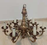 Spectaculos candelabru de dimensiuni impresionante din bronz masiv