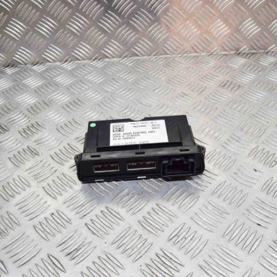 Modul de control ușă dreapta față TESLA MODEL S 2014 OEM: A-0748G03N,50054074,P0748V01D,1003101-00-C,P0748P10D 11609441 foto