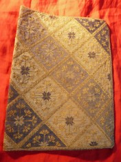 Coperta de caiet , carte -lucrat manual Goblen 10 puncte/cm ,motiv vechi 28x19cm