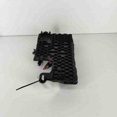 Modul de confort TESLA MODEL 3 2021 OEM: 1566853-00-A,1567454-00-B 28300071 foto