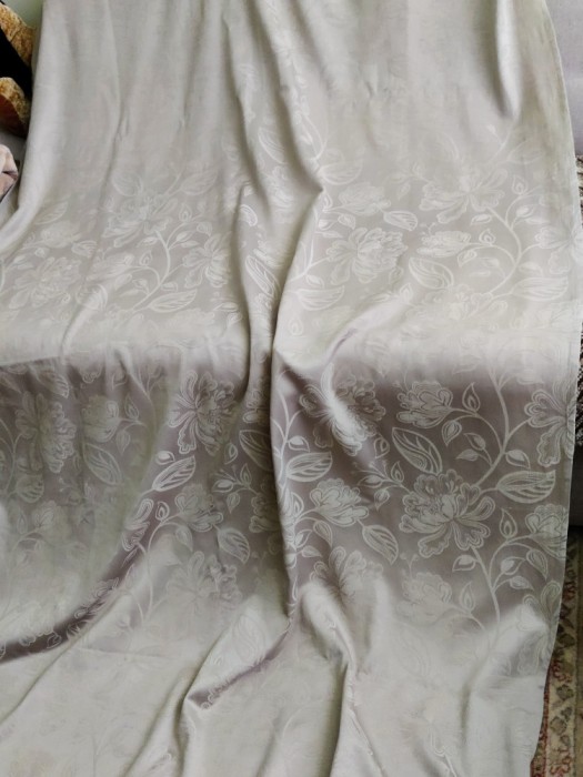 Cupon material deosebit