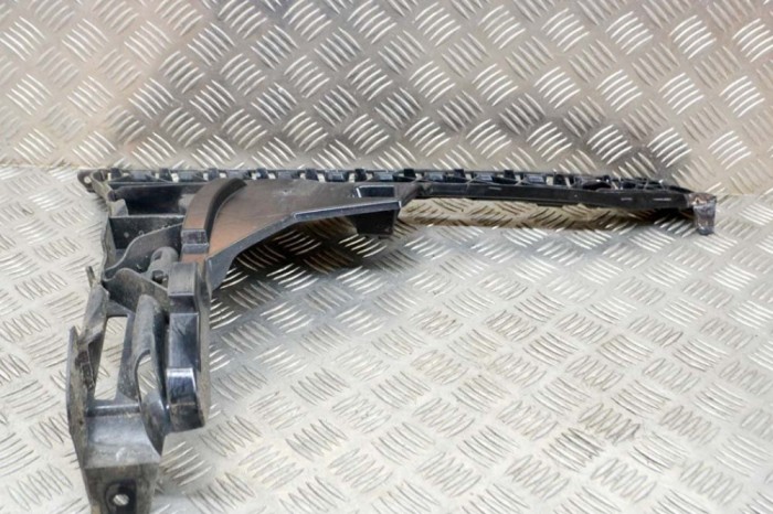 Suport bara de protecție st&acirc;nga spate MERCEDES-BENZ E W213 2017 OEM: A2138850163 13659996