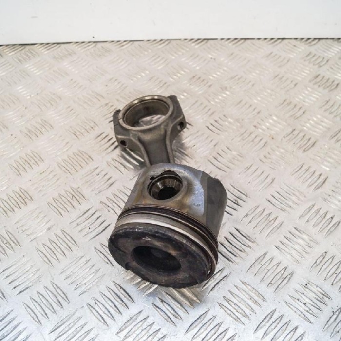 Piston LDV MAXUS Furgon 2008 OEM: R2516LEN159998 2521071