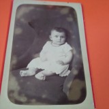 Cumpara ieftin FOTO COPIL MIC 1862 VECHI PE CARTON GROS 10 7 CM DE COLECTIE RARA!!!
