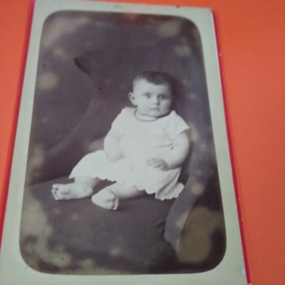 FOTO COPIL MIC 1862 VECHI PE CARTON GROS 10 7 CM DE COLECTIE RARA!!! foto