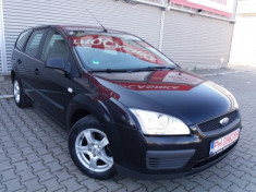 Ford Focus 1.6 TDCI NAVIGATIE foto