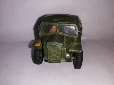 bnk jc Dinky 688 Field Artillery Tractor foto
