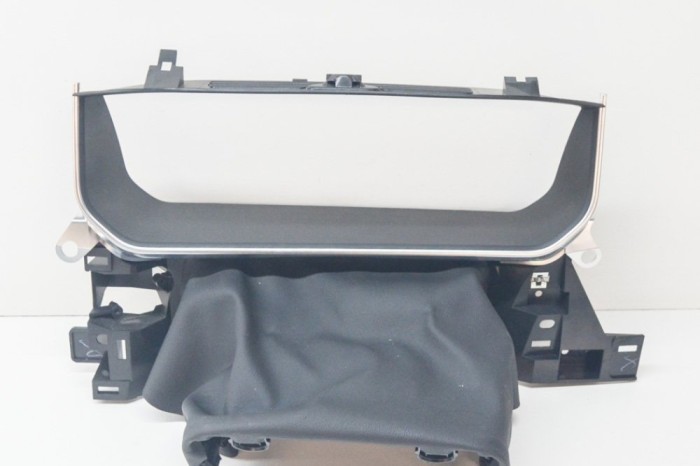 Ornament ceas de bord LAND ROVER RANGE ROVER IV L405 2017 OEM: CK52-044F16-B 13325661