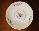 FARFURIOARA DIN PORTELAN FIN ENGLEZESC- WEDGWOOD- BONE CHINA- ROSEDALE D10,3CM