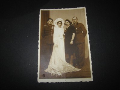 militari regalisti foto