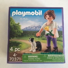 Jucarie Playmobil Milka 70371, Geobra, nedesfacut, fetita cu caine si floare