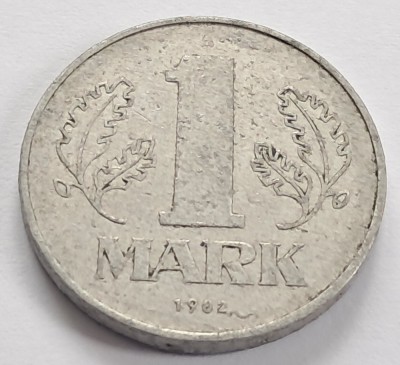 Germania, 1 Mark 1982 foto