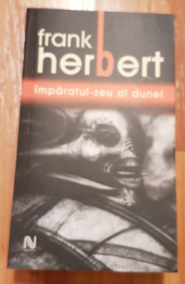 Imparatul-zeu al Dunei de Frank Herbert foto