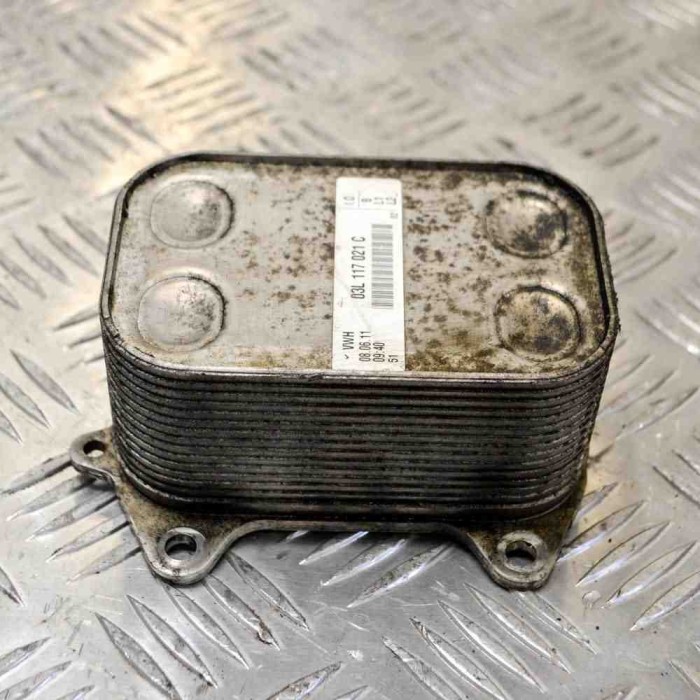 Răcitor de ulei AUDI A4 8K2, B8 2011 OEM: 03L117021C