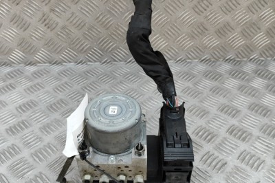 Pompa ABS VOLVO XC90 II 2018 OEM: 31680098,31680101 29492117 foto