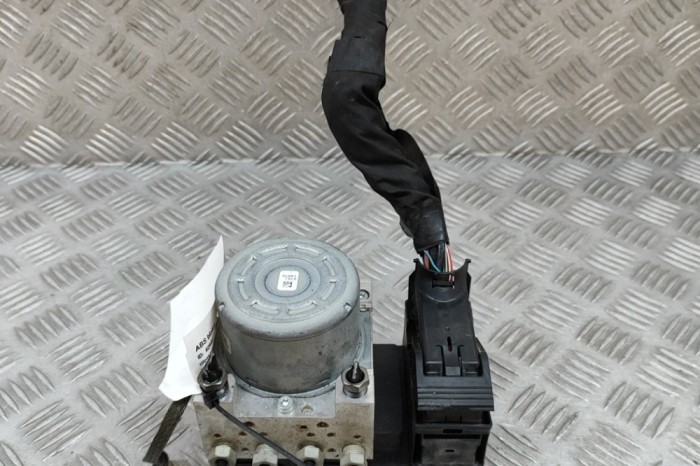 Pompa ABS VOLVO XC90 II 2018 OEM: 31680098,31680101 29492117