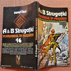 Scarabeul in musuroi. Editura Nemira, 1993 - Arkadi si Boris Strugatki